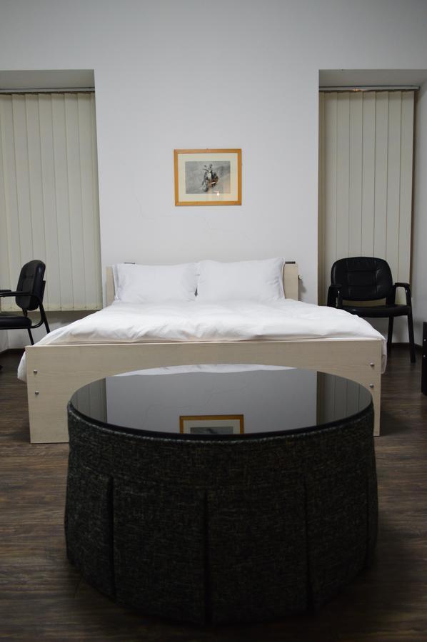 Deluxe Apartment Tbilisi ภายนอก รูปภาพ